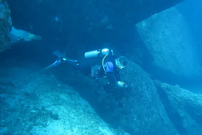 Marina Bay diving site image 1